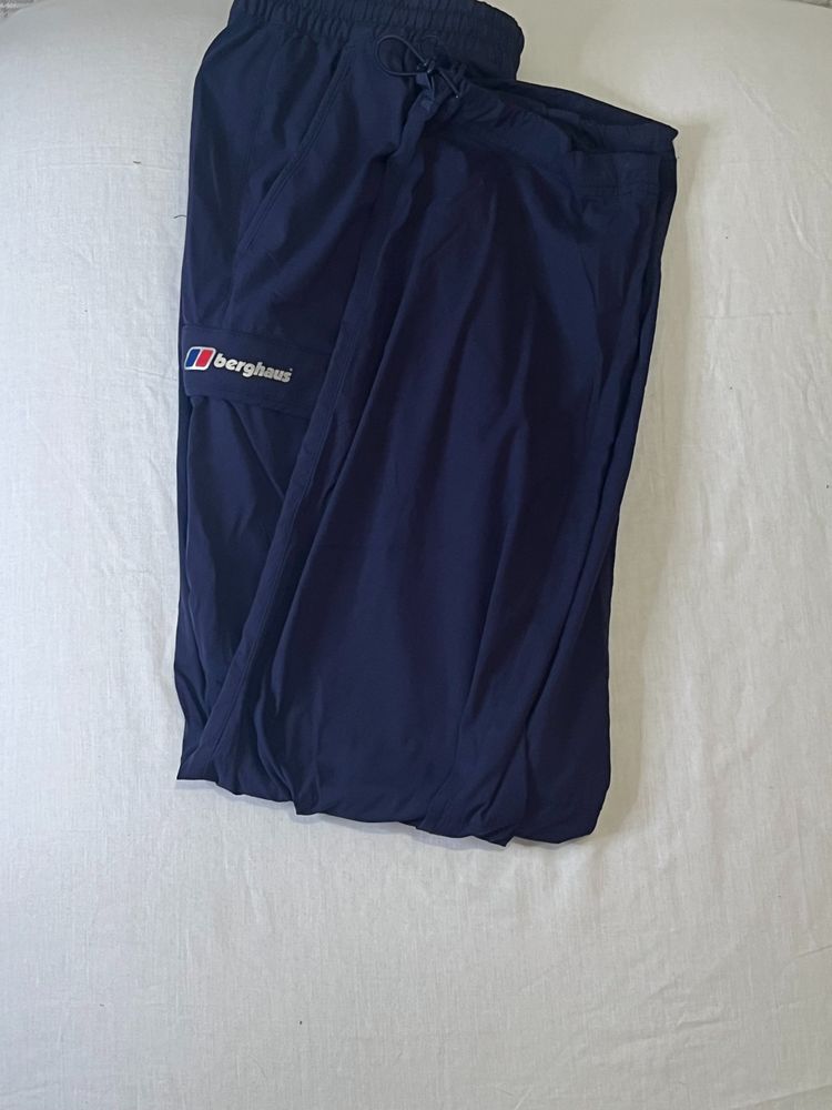 Berghaus Berghaus Navy Blue Pants product image